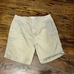 Flint and Tinder shorts
Size 32
